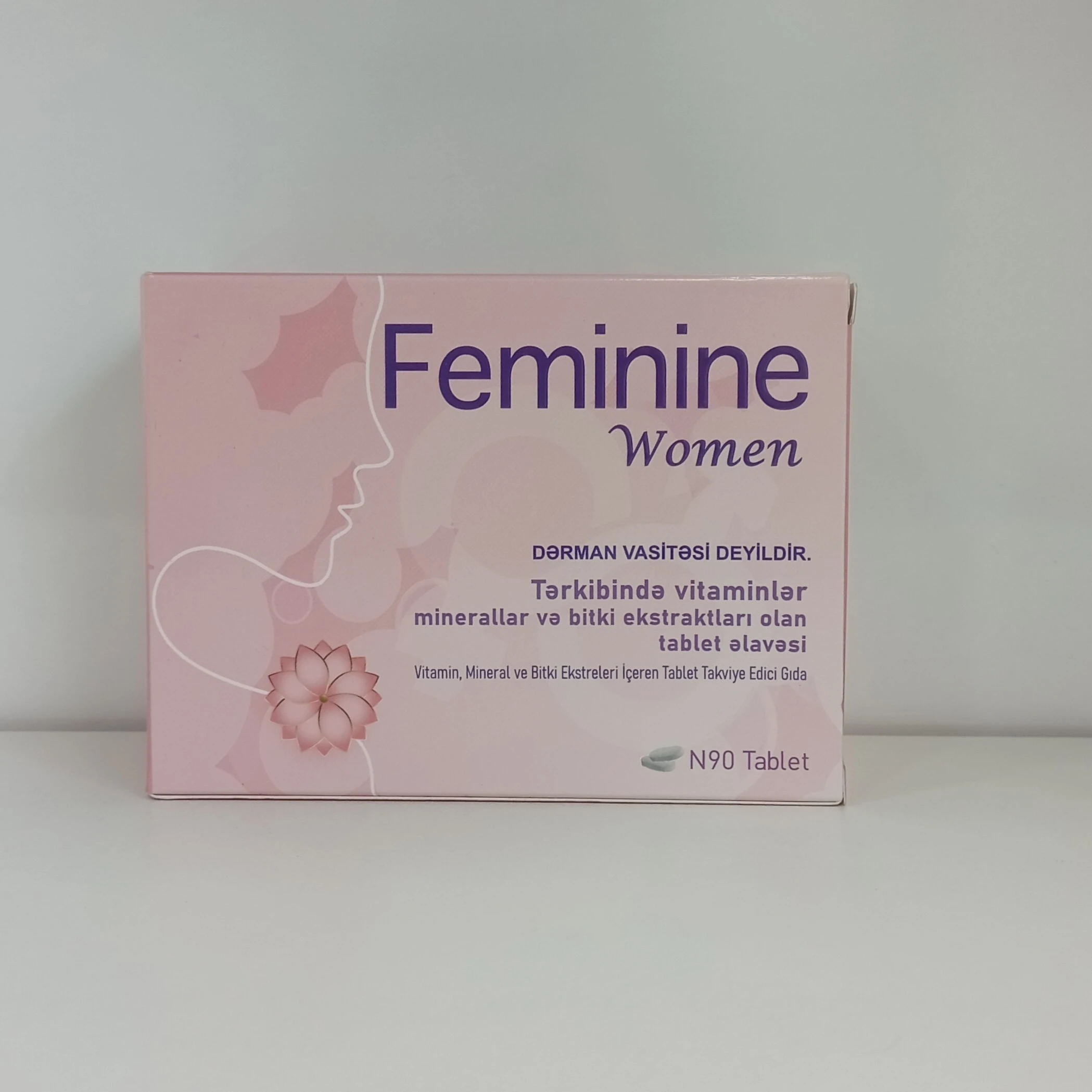 Feminine Women №90